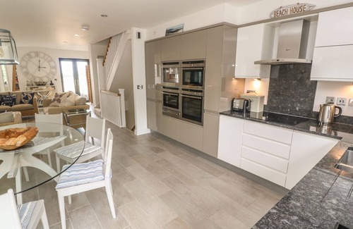 Constantine Bay House | SEASPELL BEACH HOUSE, family friendly in Constantine Bay