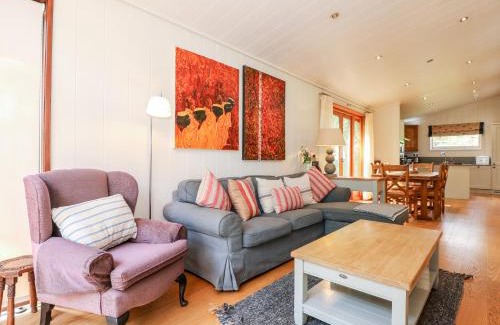 Barnsdale House | Seaton