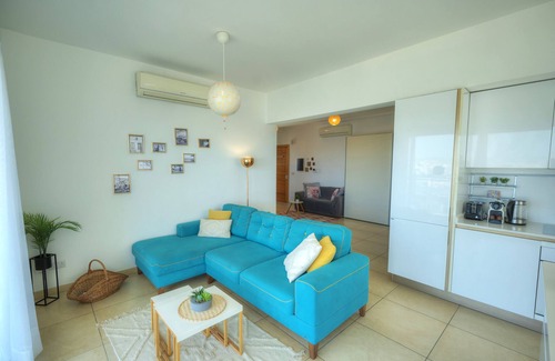 Sliema Apartment | Seaview terrace, 2bedrooms, communal pool COGO1-1