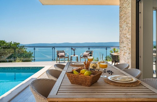 Lokva Rogoznica Villa | Seaview Villa Matea with 4 Bedrooms, Whirlpool, Sauna, Private pool