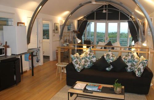 Oak Beach Apartment | SEAVIEWS Oak Beach