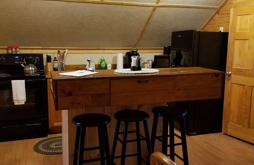 Littleton Apartment | Secluded and Quiet Country Mountain Getaway! Stunning Views right into Canada!