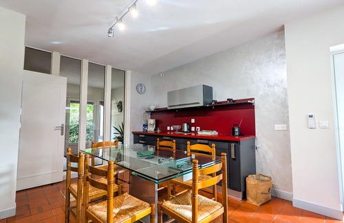 Vicq-sur-Nahon Cottage | Secluded Architect's House Near Zoo de Beauval with Private Lake and Park
