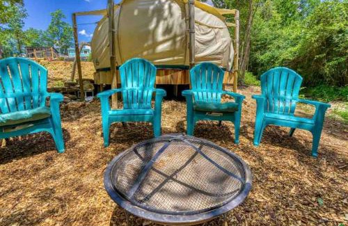 Rogersville Other | Secluded Bell Tent with Outdoor Shower and Deck in Alabama