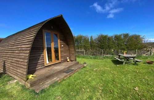 Crovie Cabin | Secluded Cabin on the Banffshire Coast