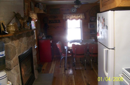 Millmont Cabin | Secluded Cabin on the banks of the world-famous Penns Creek