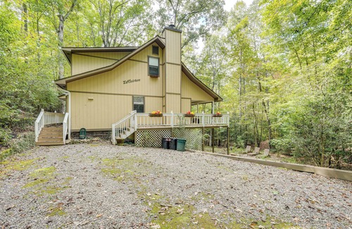 Blairsville Cottage | Secluded Cottage w/Hot Tub in North Georgia!