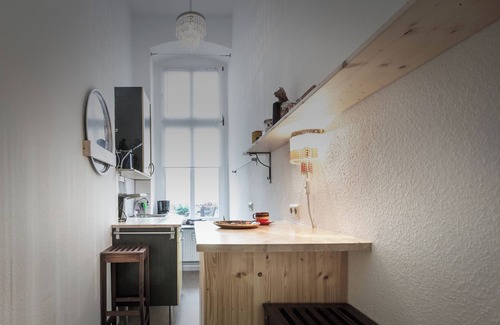 Prenzlauer Berg Apartment | Secluded Flat Right in the Bustling Heart of Prenzlauer Berg