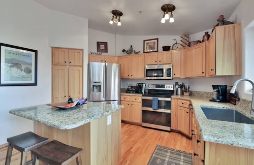 Highland Pines Cabin | Secluded Forest Retreat Charming 4Bedroom Cabin in the Heart of Prescott Forest!