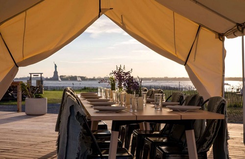 Manhattan Cabin | Secluded Glamping | Open Dining | Harbor Sunsets