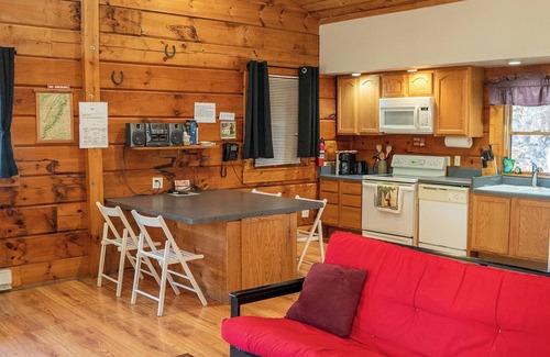 Stanley Cabin | Secluded log cabin, fireplace, wi-fi, hot tub on deck!