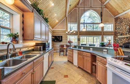 Red Feather Lakes Cabin | Secluded Log Cabin w/Game Room & Forest Views