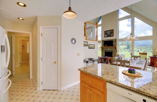 Mountain City House | Secluded Mountain City Home w/Deck & Views!