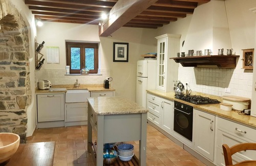 Tresana Villa | Secluded mountain villa near Cinque Terre with private pool and stunning views.