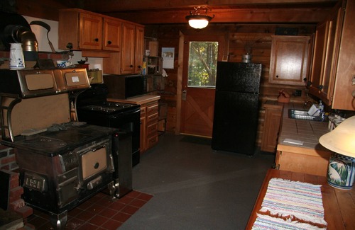 Eastsound Cabin | Secluded Orcas Island Cabin