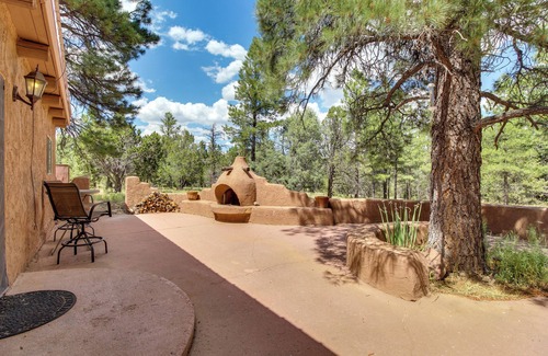 Ramah Cottage | Secluded Ramah Cottage: Patios & Outdoor Fireplace