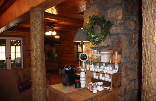 Moodys Cabin | Secluded Rustic Cabin w/Wifi on 160 Acres near Illinois River & Lake Tenkiller