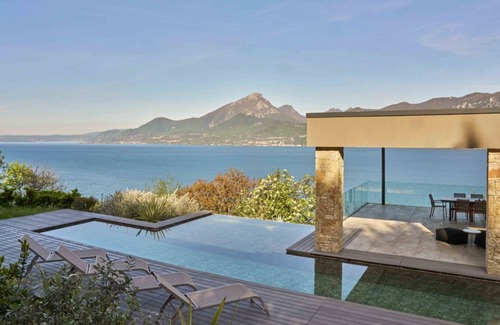 Brenzone sul Garda Villa | Secluded villa, epic views & pool - 6 mins drive from town centre and pubic beach.