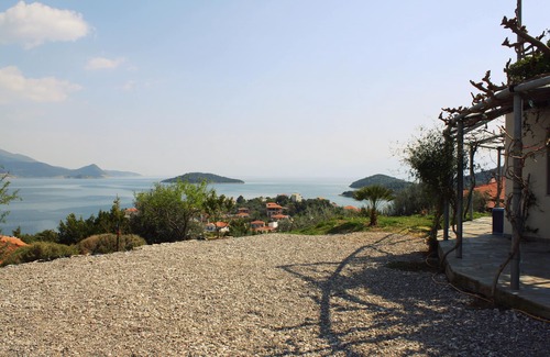 Dorida Villa | Secluded villa with sea view & private pool - ideal retreat for self-isolation!