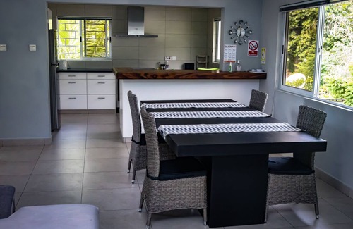 Beau Vallon Apartment | Second Floor - Large family size apartment ideal for 6 people