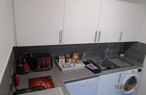 Llandudno Apartment | Second Floor recently renovated apartment on quiet street in central Llandudno