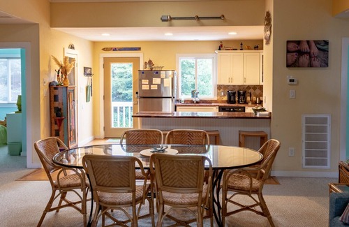 Southern Shores House | Second Nature-Beautiful, Natural Setting, Private Pool, 2 Kayaks,
