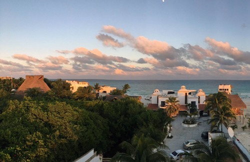 Playa del Secreto Villa | Secret Beach Shell Villa - on Beach - Private Pool - Owner is a Chef - Very Safe