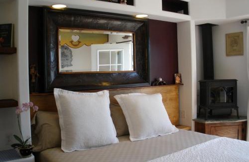 Del Mar Hotel | Secret Garden Inn