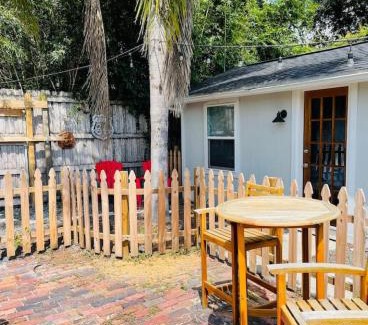 Fairfax House | Secret Garden of Avondale
