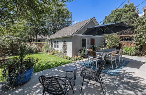 North Park Hill House | Secret Garden Retreat In Park Hill