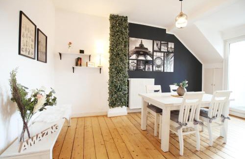 Hochfeld Apartment | SECRET HIDEAWAYS boho ARTstudio mit smartHome nahe City l Messe l Hbf
