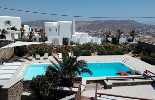 Tourlos Villa | Secret Island