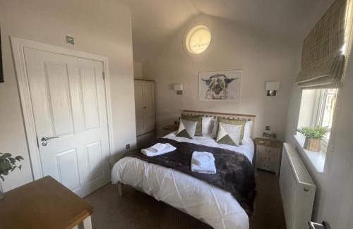 Filey House | Secret Of Eden Lake View Lodge