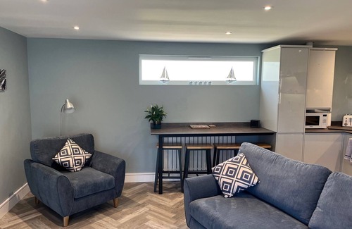 Locking House | Secure, Detached bungalow overlooking Weston-super-Mare, the Severn and Wales