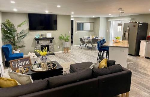 Oak Creek House | Sedona Vista To Red Rock pets friendly and Hot Tub