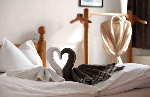 Poustka Hotel | Seeberg