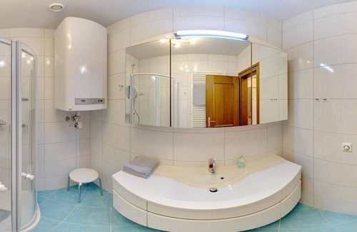 Faak am See Other | Seebungalows: App. 2, 3 - Ferienwohnungen & Bungalows am Faaker See Kargl