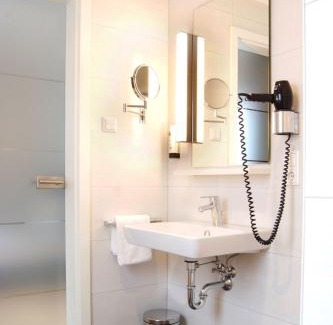 Alt-Muhlburg Apartment | SEEGER Living Premium West