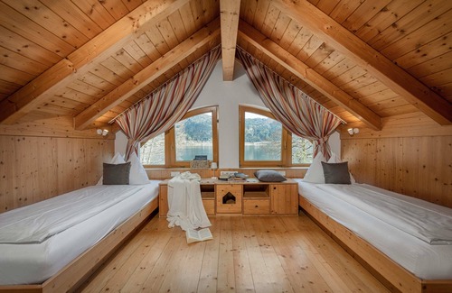 Tschoran Hotel | Seehotel Urban