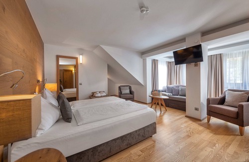 Tschoran Hotel | Seehotel Urban