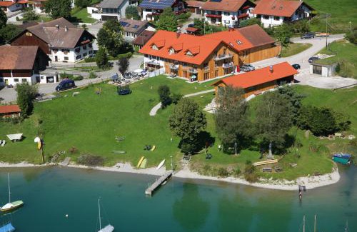 Dietringen Hotel | Seehotel und Appartements Schnöller
