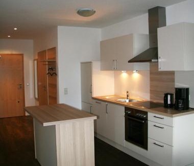 Dietringen Hotel | Seehotel und Appartements Schnöller