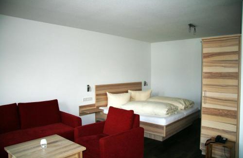 Dietringen Hotel | Seehotel und Appartements Schnöller