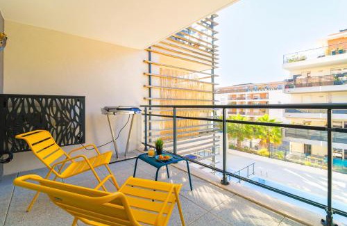 Le Lavandou Apartment | SELECT' -T3 au coeur du Lavandou à proximité des commerces et des plages avec parking et piscine - EDEN-E31
