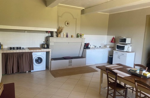 Saint-Jean-de-Blaignac House | Self-catering cottage 10 minutes from Saint Emilion