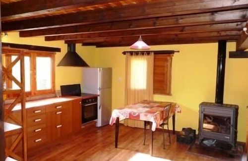 Navalsaz Cottage | Self catering cottage La Colmena for 6 people