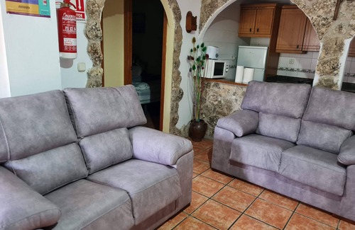 Nerpio Cottage | Self catering cottage Los Enebros for 4 people