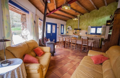 Riudaura Cottage | Self catering La Rovirota for 6 people