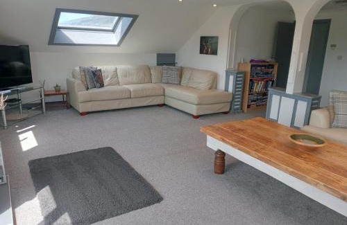 Gairloch Apartment | Self Catering Spacious open plan 3 bed apartment with sea views