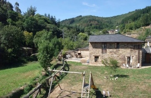 Taramundi Cottage | Self catering TAReira for 2 people